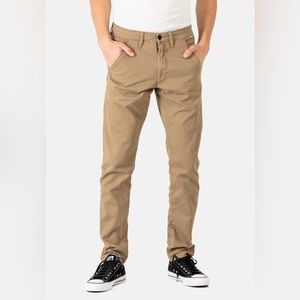 Reell men’s flex tapered chino fit dark sand pants